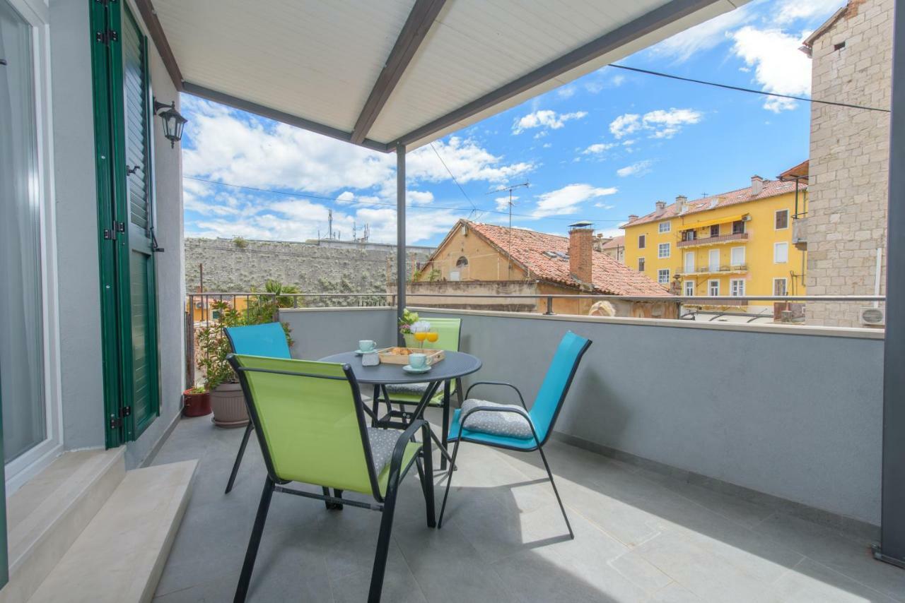 Arcus Apartment With Beautiful Terrace Split Exterior foto